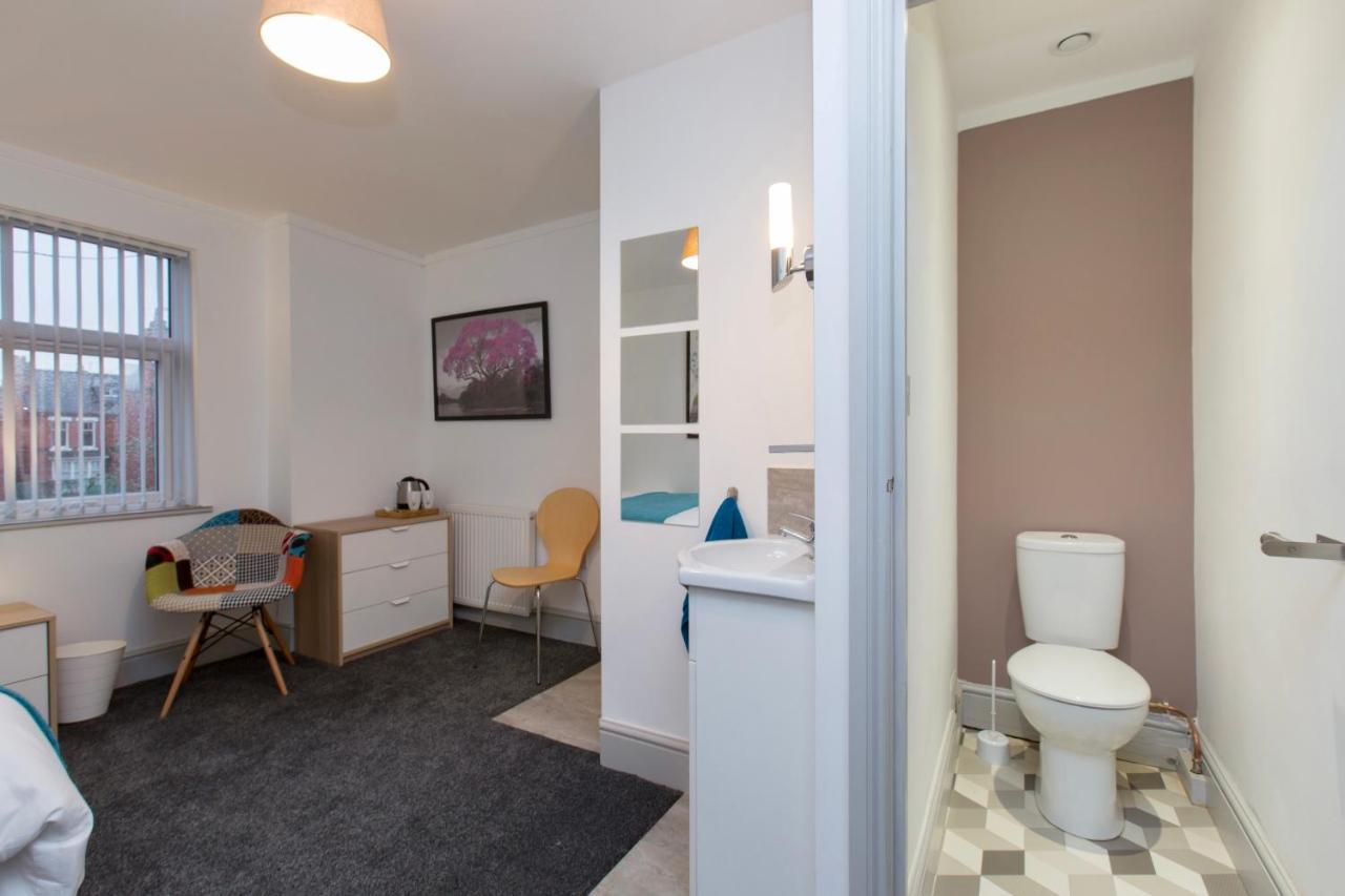 Appartamento 8 Samuel Street Crewe Esterno foto